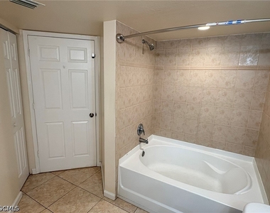 4121 Residence Dr Residence Drive - Photo Thumbnail 9