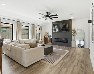 4714 Jasmine Heather Lane - Photo Thumbnail 3