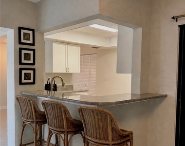 5765 Trailwinds Drive - Photo Thumbnail 8