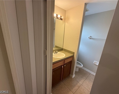 4425 29th Street Sw - Photo Thumbnail 5