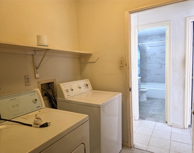 17006 Dusty Mill Drive E - Photo Thumbnail 20