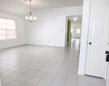 17006 Dusty Mill Drive E - Photo Thumbnail 3