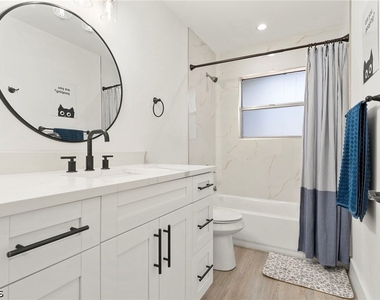 614 Canton Avenue - Photo Thumbnail 18