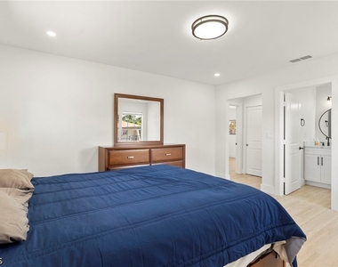 614 Canton Avenue - Photo Thumbnail 13