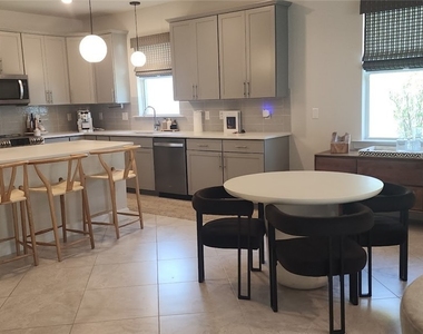 17569 Silverspur Drive - Photo Thumbnail 5
