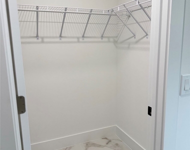 709 Ledge Street - Photo Thumbnail 17