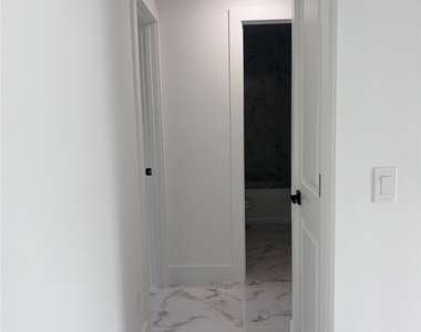 709 Ledge Street - Photo Thumbnail 28