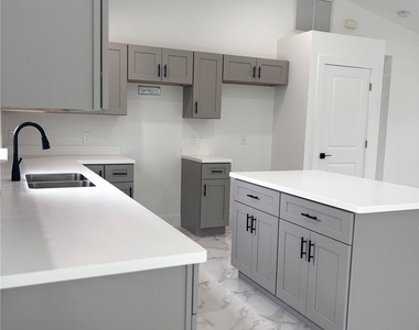 709 Ledge Street - Photo Thumbnail 25