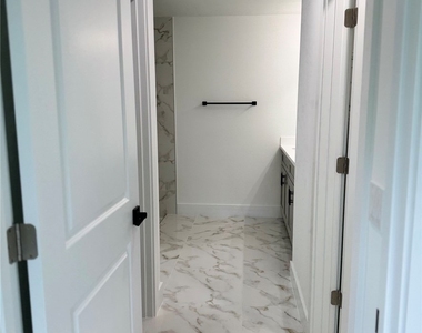 709 Ledge Street - Photo Thumbnail 16