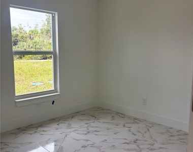 709 Ledge Street - Photo Thumbnail 27