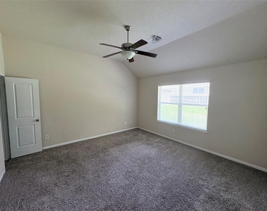 3721 Whisper Walk - Photo Thumbnail 7