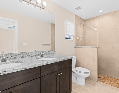 3507 Sw Santa Barbara Place - Photo Thumbnail 12