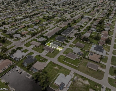3507 Sw Santa Barbara Place - Photo Thumbnail 23