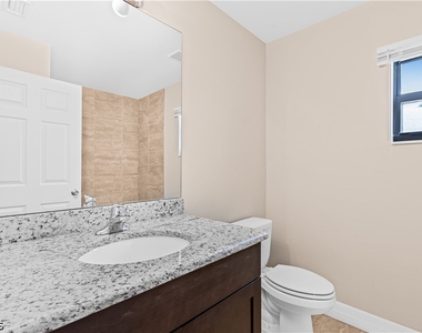 3507 Sw Santa Barbara Place - Photo Thumbnail 10