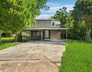 1912 Kansas Street - Photo Thumbnail 14