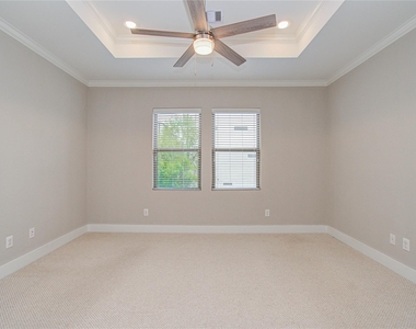 3516 Bastrop Street - Photo Thumbnail 8