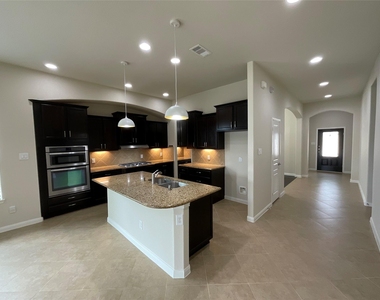 10022 Western Pine Trail - Photo Thumbnail 11