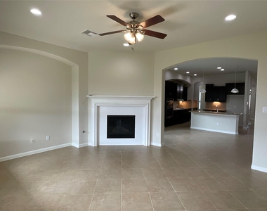 10022 Western Pine Trail - Photo Thumbnail 14