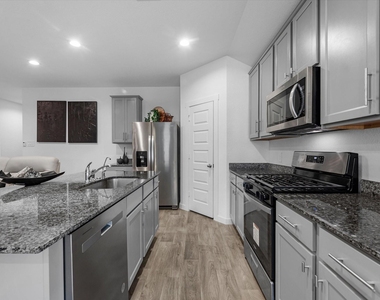 31826 Whittis Hill Way - Photo Thumbnail 4