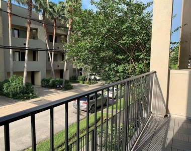 5231 Lillian Street - Photo Thumbnail 24