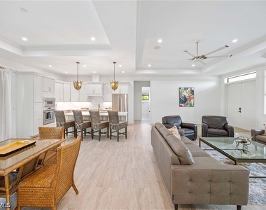 18457 Royal Hammock Boulevard - Photo Thumbnail 12