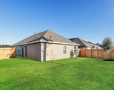 2704 Atlas Drive - Photo Thumbnail 1