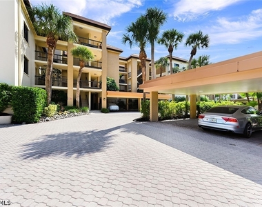 6770 Pelican Bay Boulevard E - Photo Thumbnail 25