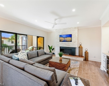 6770 Pelican Bay Boulevard E - Photo Thumbnail 2