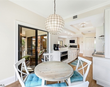 6770 Pelican Bay Boulevard E - Photo Thumbnail 9