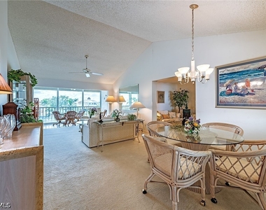 10684 Gulf Shore Drive - Photo Thumbnail 3