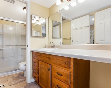 1075 Foxfire Lane - Photo Thumbnail 12