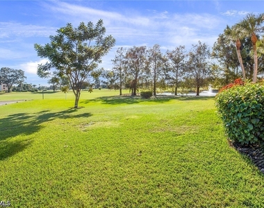 1075 Foxfire Lane - Photo Thumbnail 4