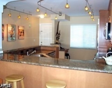 10682 Gulf Shore Drive - Photo Thumbnail 6