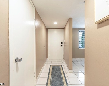 2244 Winkler Avenue - Photo Thumbnail 23
