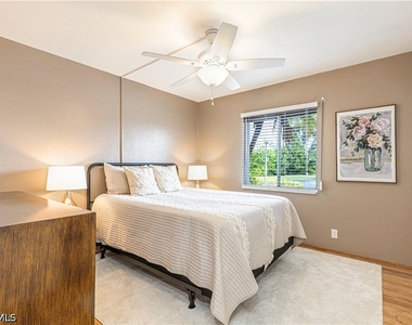 2244 Winkler Avenue - Photo Thumbnail 21