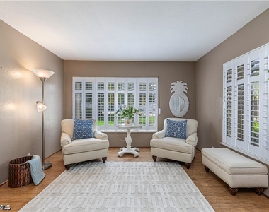 2244 Winkler Avenue - Photo Thumbnail 7