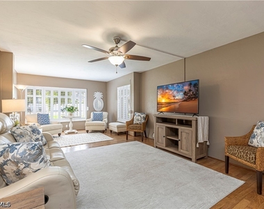 2244 Winkler Avenue - Photo Thumbnail 25