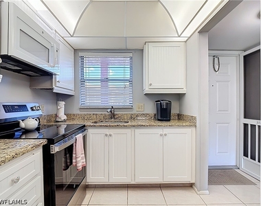 200 Turtle Lake Court - Photo Thumbnail 8