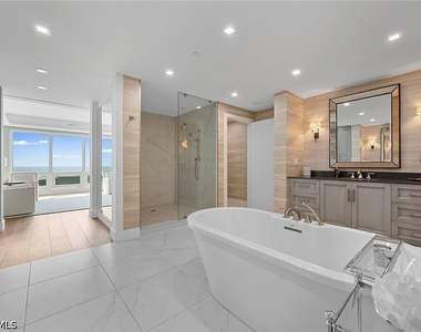 13915 Old Coast Road - Photo Thumbnail 23