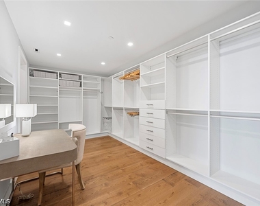 13915 Old Coast Road - Photo Thumbnail 22