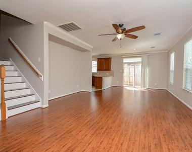 16021 Summerville Lake Drive - Photo Thumbnail 9