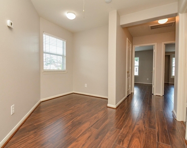 16021 Summerville Lake Drive - Photo Thumbnail 23
