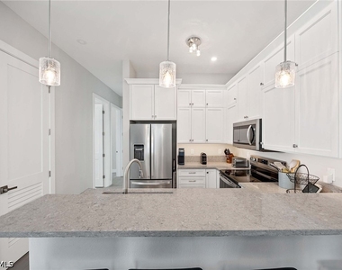 1395 Curlew Avenue - Photo Thumbnail 4
