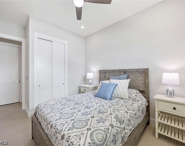 1395 Curlew Avenue - Photo Thumbnail 14