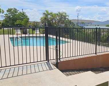 826 Sw 32nd Terrace - Photo Thumbnail 1