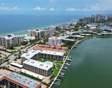 3000 Gulf Shore Boulevard N - Photo Thumbnail 36