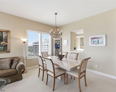 420 Cove Tower Drive - Photo Thumbnail 9
