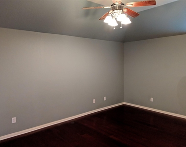27139 Pine Crossing Drive - Photo Thumbnail 8