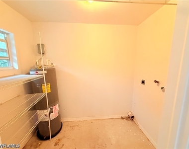8204 Matanzas Road - Photo Thumbnail 12