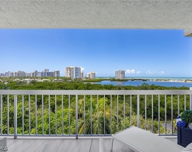 5501 Heron Point Drive - Photo Thumbnail 24